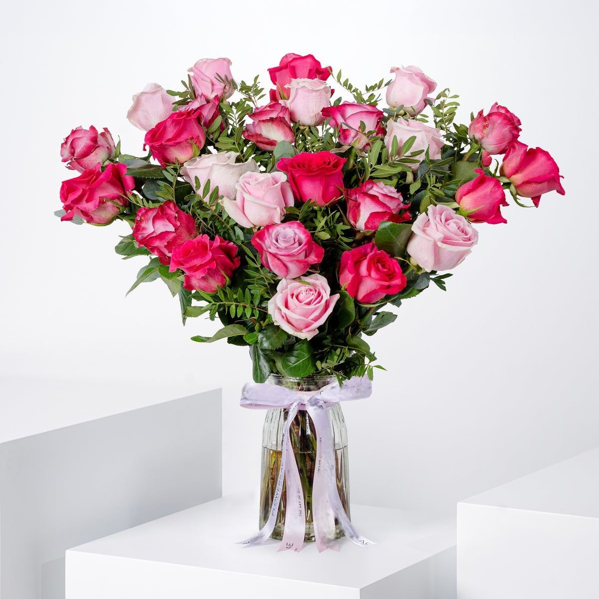 25 Mix Roses Vase